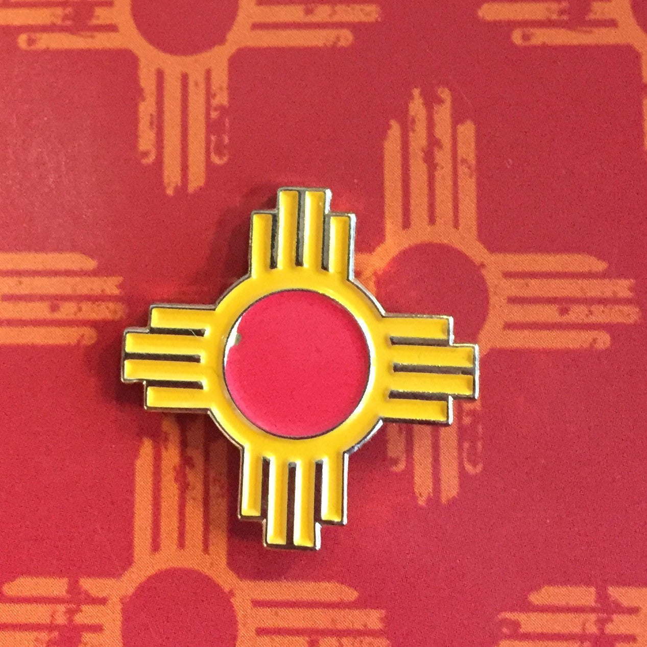 small zia lapel pin NM New Mexico Enamel